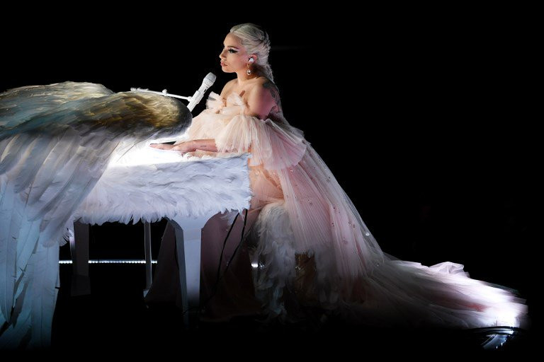 Así lució Lady Gaga en los Grammys