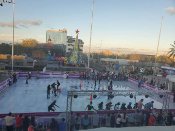 Asisten más familias a disfrutar la pista Reynosa Sobre Hielo