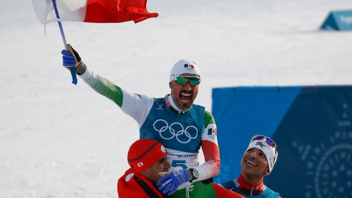 Esquiador de McAllen muestra orgullo de raíces mexicanas 