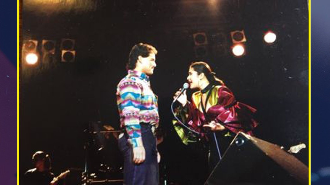 Revelan fotos inéditas de Selena