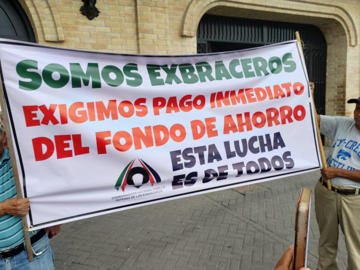 Se manifiestan ex trabajadores del programa "Bracero'