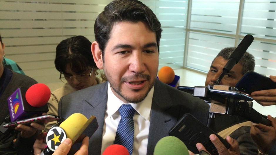 Como ocurrencia califica ex secretario de educación la eliminación de “puentes”