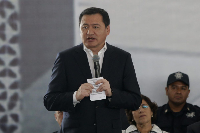 Llama Osorio Chong al diálogo y a la suma de esfuerzos para un país unido