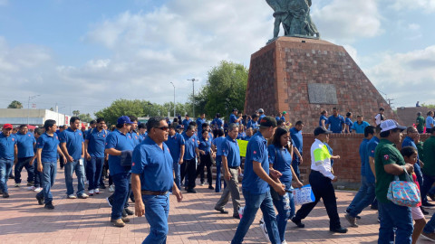 Marchan por mejores condiciones laborales 