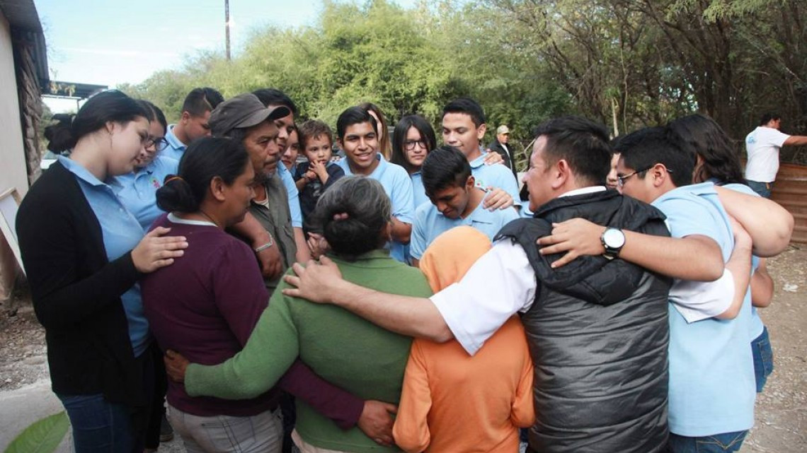 Voluntariado Juvenil continúa con "Reconstruyendo Esperanzas"