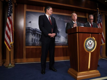 Demócratas inician con presentación de pruebas contra Trump en juicio político