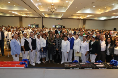 Festeja Gobierno Municipal a Enfermeras y Enfermeros de Reynosa