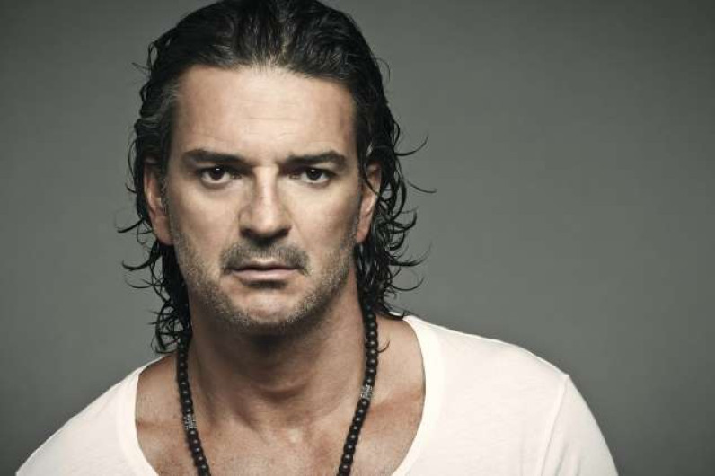 Arjona pelea en juicio