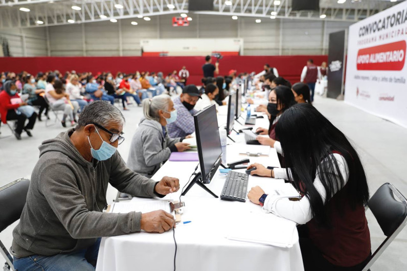Responden ciudadanos a convocatoria de programa municipal apoyo alimentario