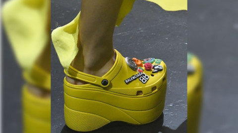 Los Crocs que asombraron en el Paris Fashion Week