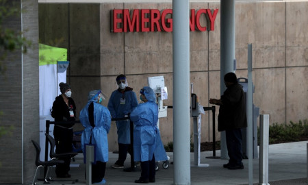 Estados Unidos suma 2.5 millones de contagios de COVID-19 