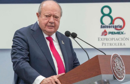 Legisladores denuncian a Romero Deschamps por 8 delitos.  