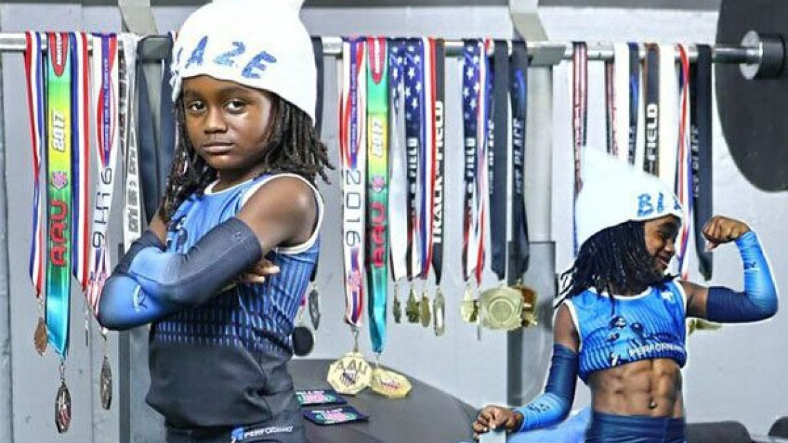 Con sólo 7 años, Rudolph Ingram vuela sobre la pista