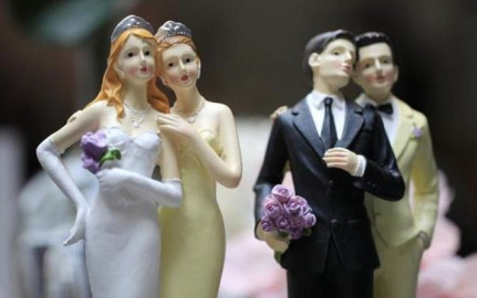 Corte ordena legalizar matrimonios homosexuales en Nuevo León 