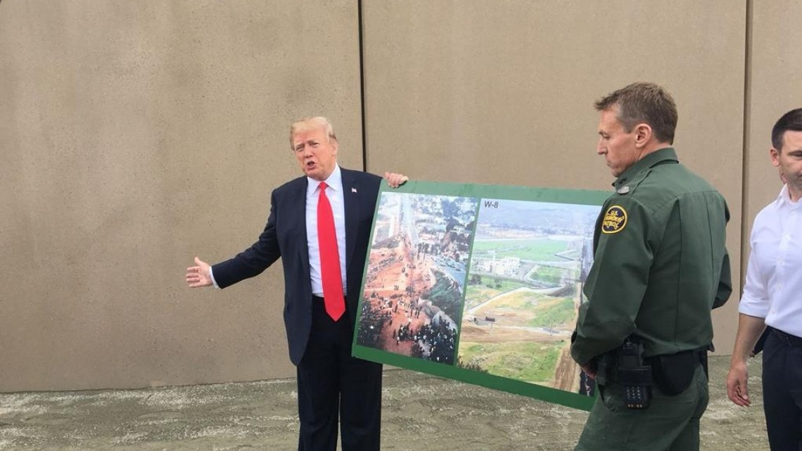 #Galería La visita de Trump a `sus muros´