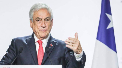 Sebastián Piñera cambia a 8 ministros de su gabinete