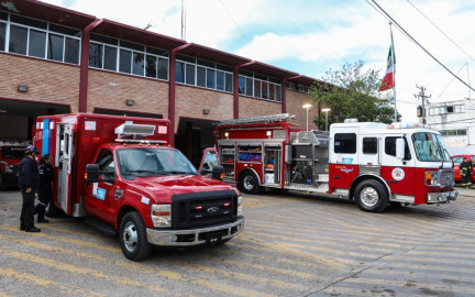 Analiza Municipio adquirir dos ambulancias para PCyB