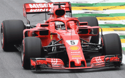 Vettel es primero en las terceras pruebas en Sao Paulo