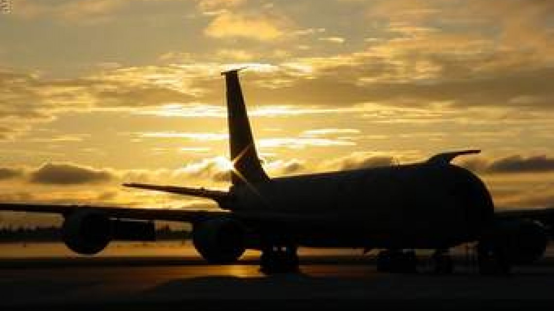 Ya están repatriando vía aérea indocumentados de Texas a Centroamérica