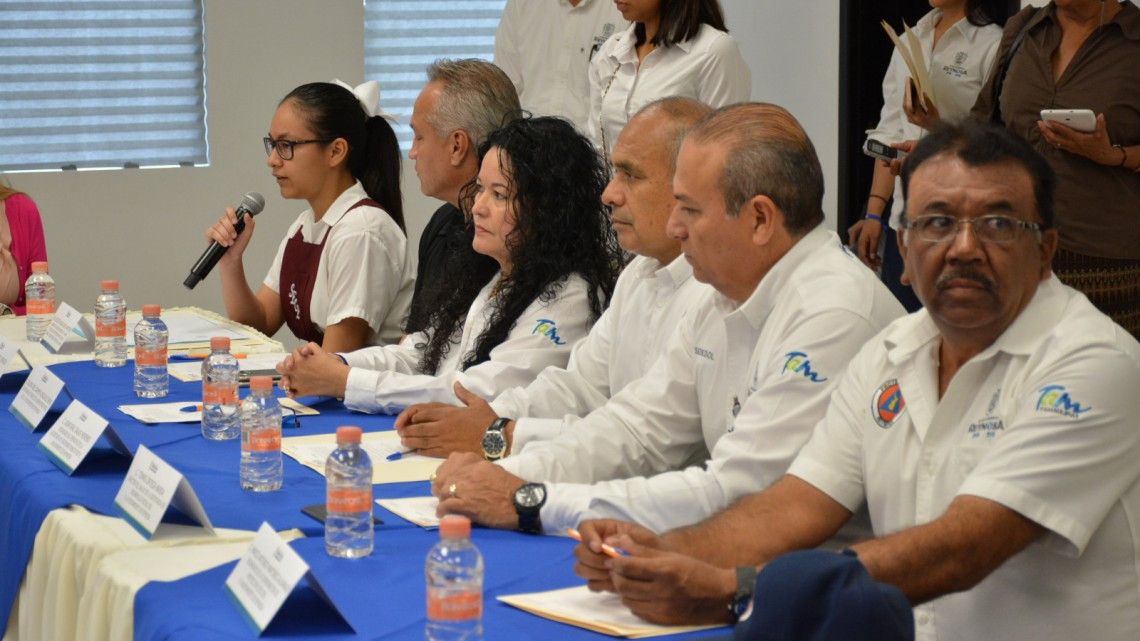 Instala y toma protesta Alcaldesa a Sistema que velará por niños, niñas y adolescentes