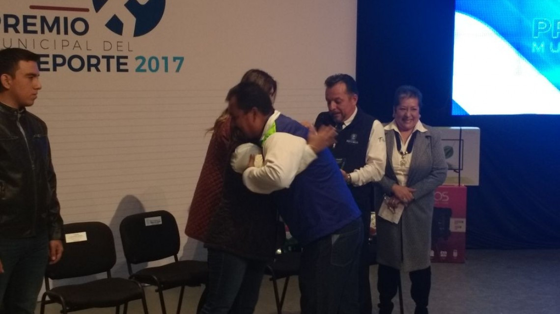 Entregan premios al deporte en Reynosa 2017