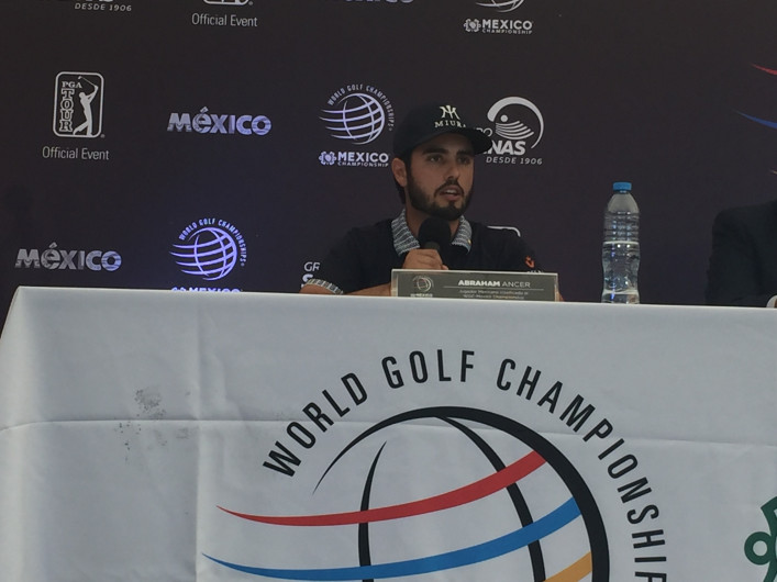 Abraham Ancer, emocionado de debutar en el WGC junto a su “ídolo” Tiger Woods