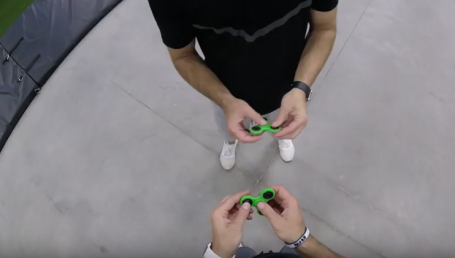 Se hacen virales nuevos trucos con spinner