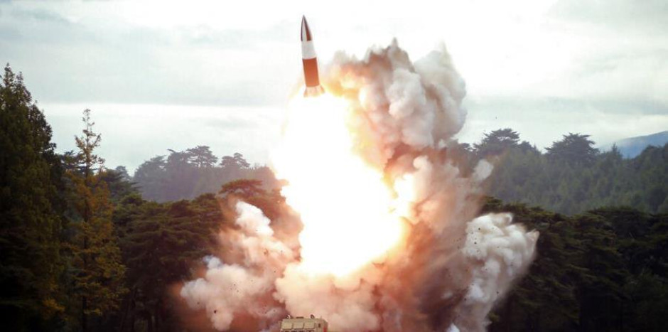 Lanza Corea del Norte dos proyectiles al mar de Japón