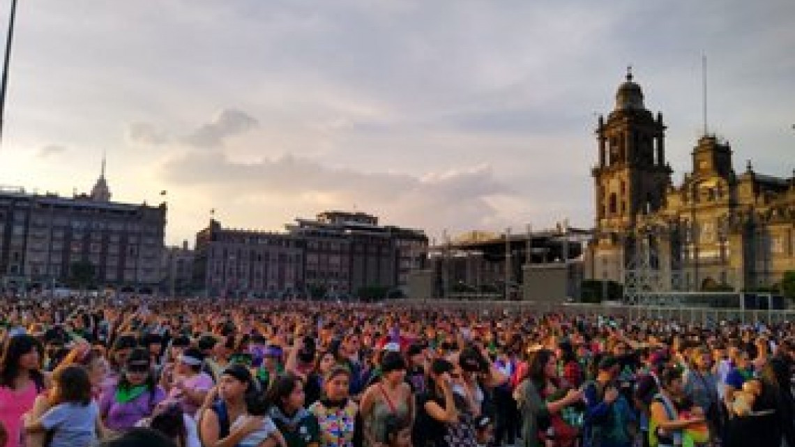 Mujeres del mundo se unen al grito “Un violador en tu camino” 