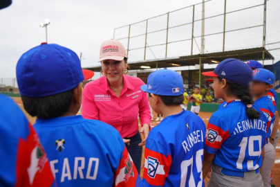 Fortalecerá Carmen Lilia Canturosas Villarreal al deporte infantil 