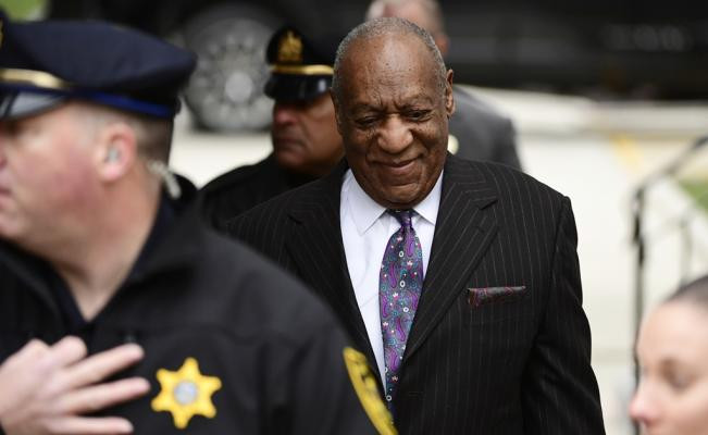 Bill Cosby vuelve a la corte por juicio sobre abuso sexual