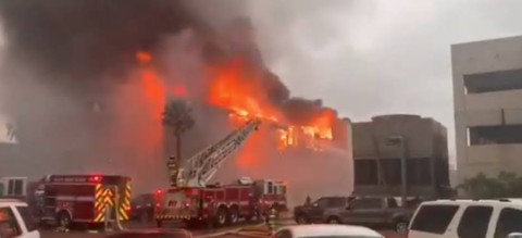 Incendio en condominios de Port Isabel no dejó heridos
