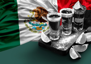 Tequila y cerveza, los favoritos en el “mes patrio” de los mexicanos