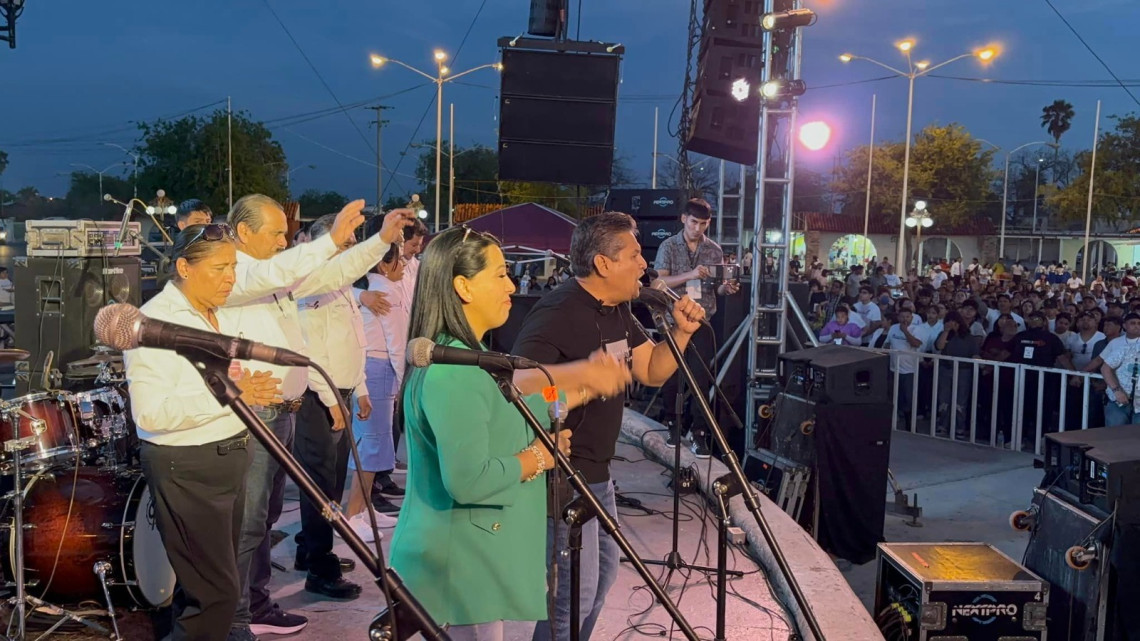 Oran por la paz en Nuevo Laredo más de 10 mil personas