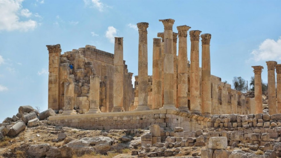 Estables, dos de los turistas mexicanos apuñalados en Jordania