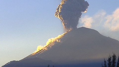 Reportan caída de ceniza de Popocatépetl 