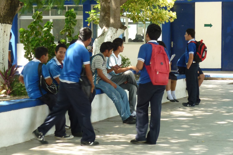 2.2 millones de adolescentes sin ir a la escuela: INEGI