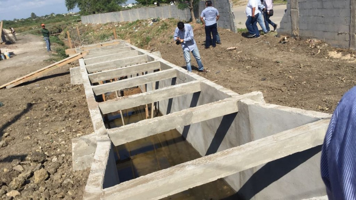 Construyen drenes pluviales para evitar inundaciones 