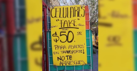 ¡A donde hemos llegado! Venden celulares fake para evitar asaltos