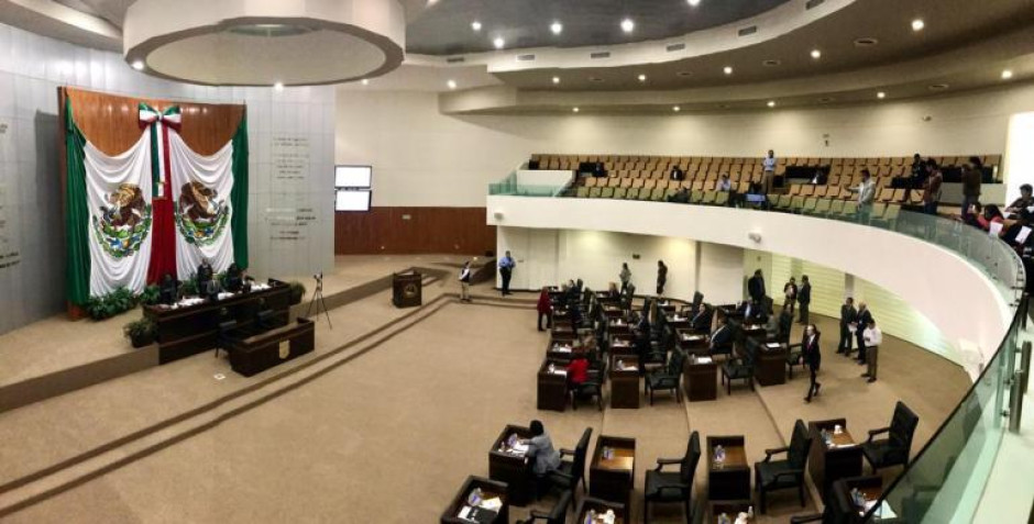 Definen a 6 secretarios que acudirán a glosa del quinto informe 