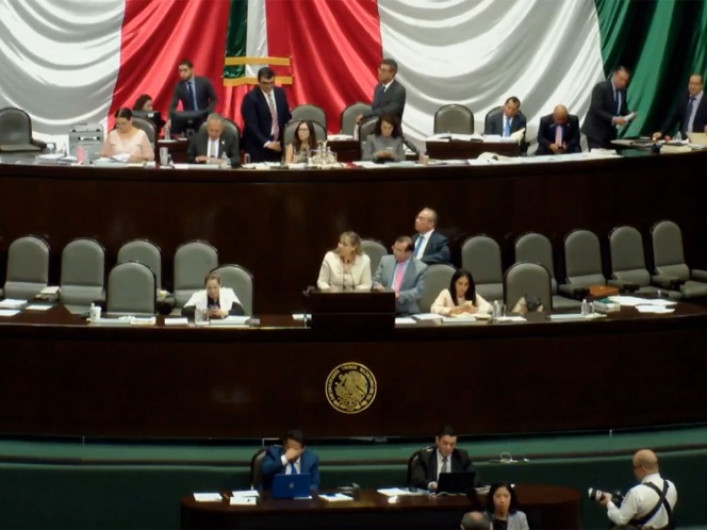 Diputados aprueban Ley de Austeridad Republicana