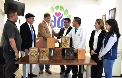 Agradece DIF Reynosa donación de urnas