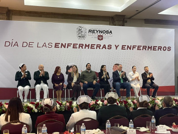Festejan a enfermeros y enfermeras; reconocen su labor durante la pandemia