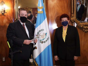 Ministro de Salud de Guatemala es destituido