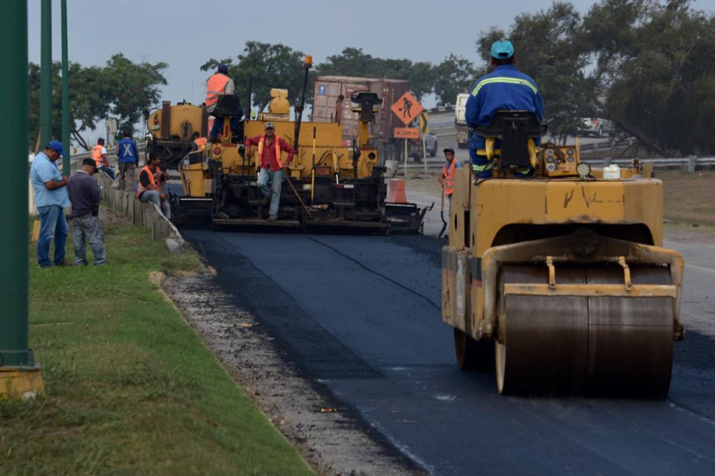 Rehabilita Gobierno de Altamira la Avenida de la Industria