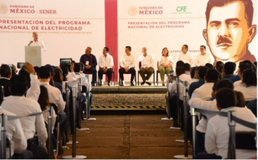 Presenta AMLO el Programa Nacional de Electricidad