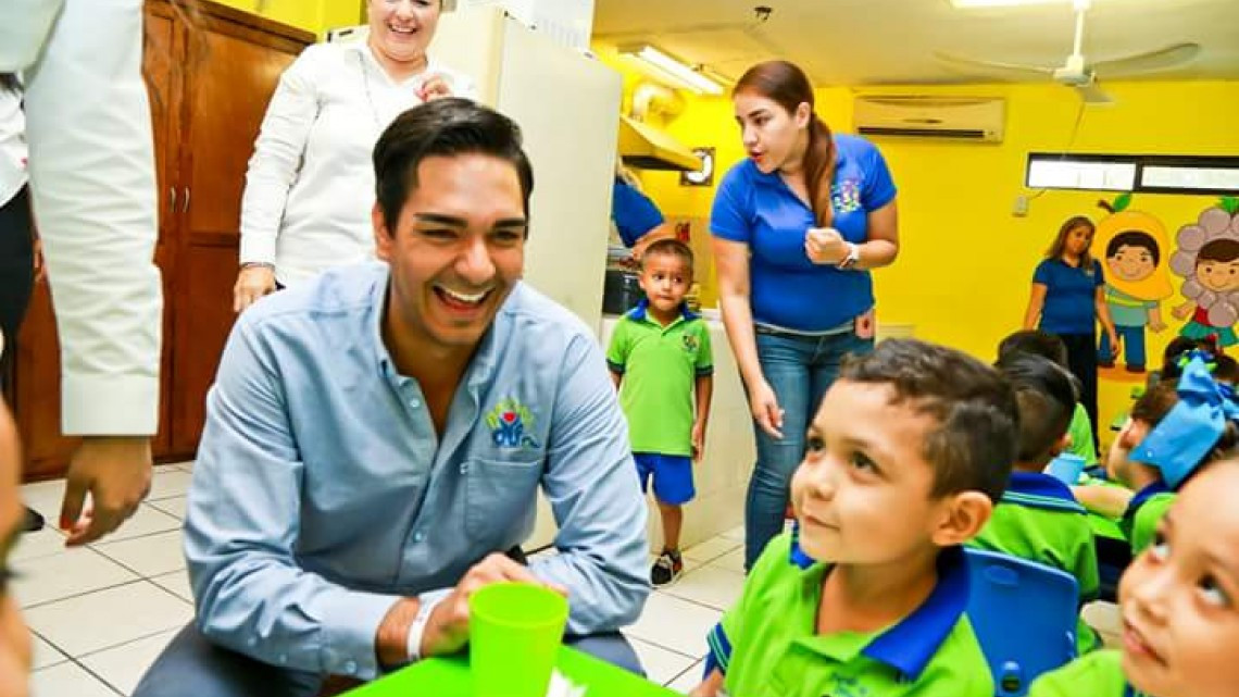 “Desayuna Bien” beneficia a alumnos de escuelas de nivel básico