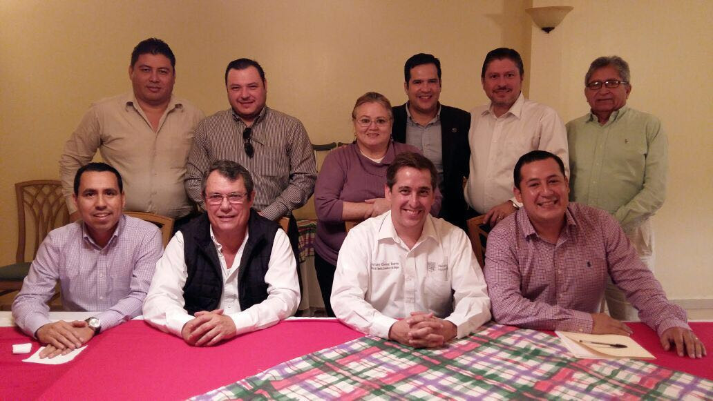 Funcionarios municipales comparecen ante regidores