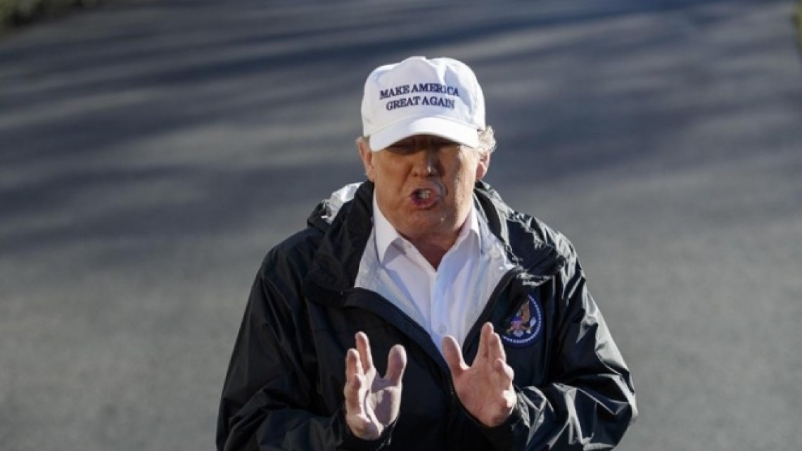 Participa Trump en mesa redonda sobre migración y seguridad Nacional
