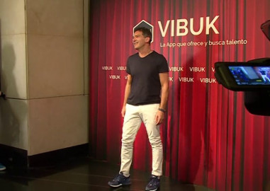 Vibuk, la App de Antonio Banderas que busca talentos